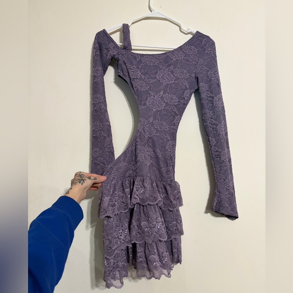 Elegant Purple Lace Dress
